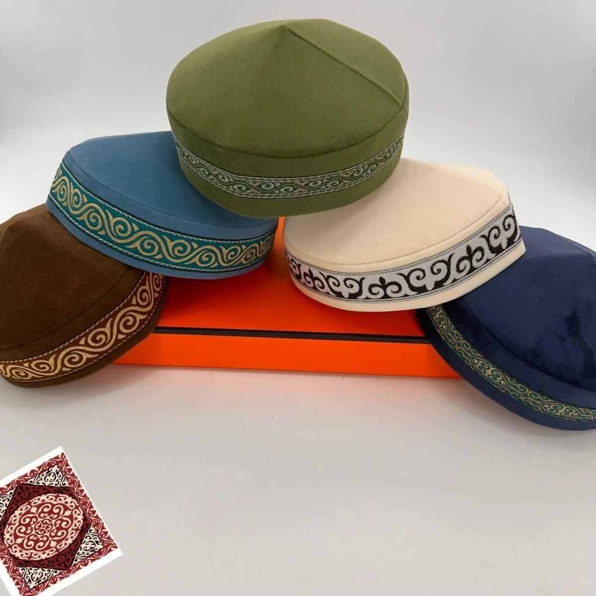 Muslim Caps For Men Clothing Prayer Hat Hand Embroidery Kufi Islamic Hijab Saudi Arabia Jewish Fashion 292
Muslim Caps For Men Clothing Prayer Hat Hand Embroidery Kufi Islamic Hijab Saudi Arabia Jewish Fashion 292
