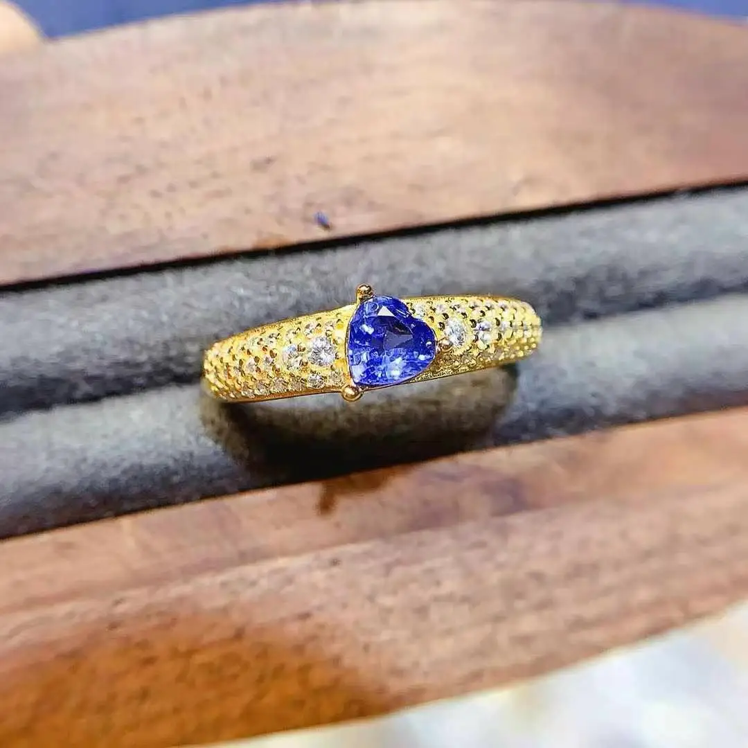 New Coming 100% Natural and Real Sapphire Ring 925 Sterling Silver Trendy Women ring
New Coming 100% Natural and Real Sapphire Ring 925 Sterling Silver Trendy Women ring