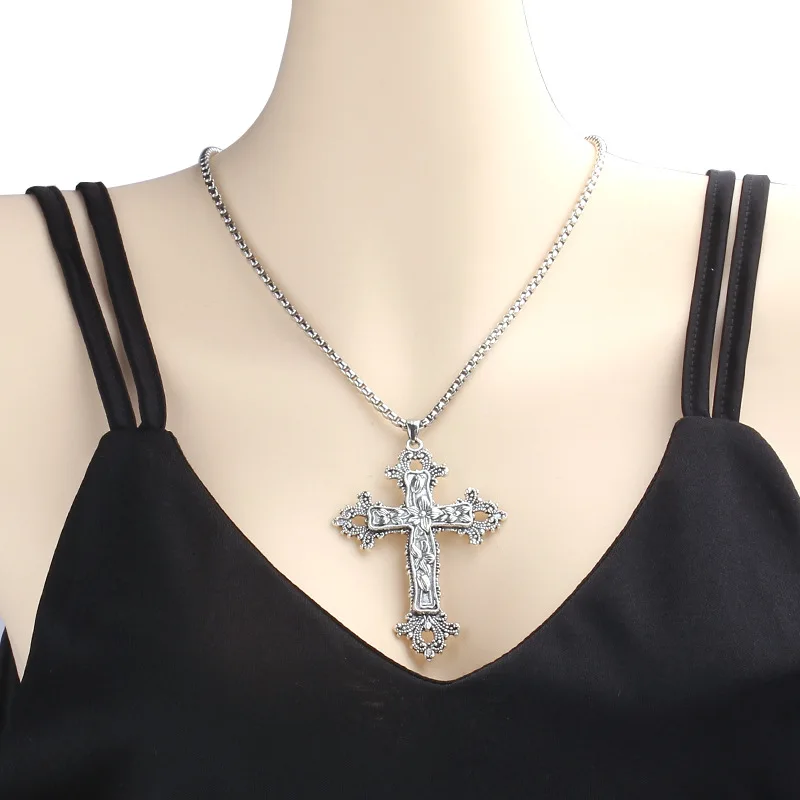 European And American Fashion Personality Retro Gothic Cross Necklace For Men And Women Street Hip-Hop Trendsetters Versatile Pe
European And American Fashion Personality Retro Gothic Cross Necklace For Men And Women Street Hip-Hop Trendsetters Versatile Pe