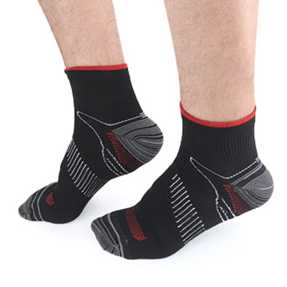 1pcs 1 Pair Men Flight Socks Compression Anti-Slip Spandex Breathable Sports Socks For Running Gym Travel Lightweight Elastic
1pcs 1 Pair Men Flight Socks Compression Anti-Slip Spandex Breathable Sports Socks For Running Gym Travel Lightweight Elastic