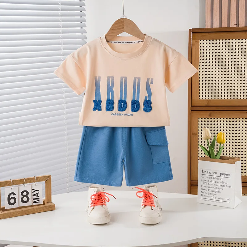 Baby Boy Suit Set 2025 Korean Toddler Fashion Woolen Letter Short Sleeve T-shirts and Shorts Boys Outfits Summer Infant Clothes
Baby Boy Suit Set 2025 Korean Toddler Fashion Woolen Letter Short Sleeve T-shirts and Shorts Boys Outfits Summer Infant Clothes