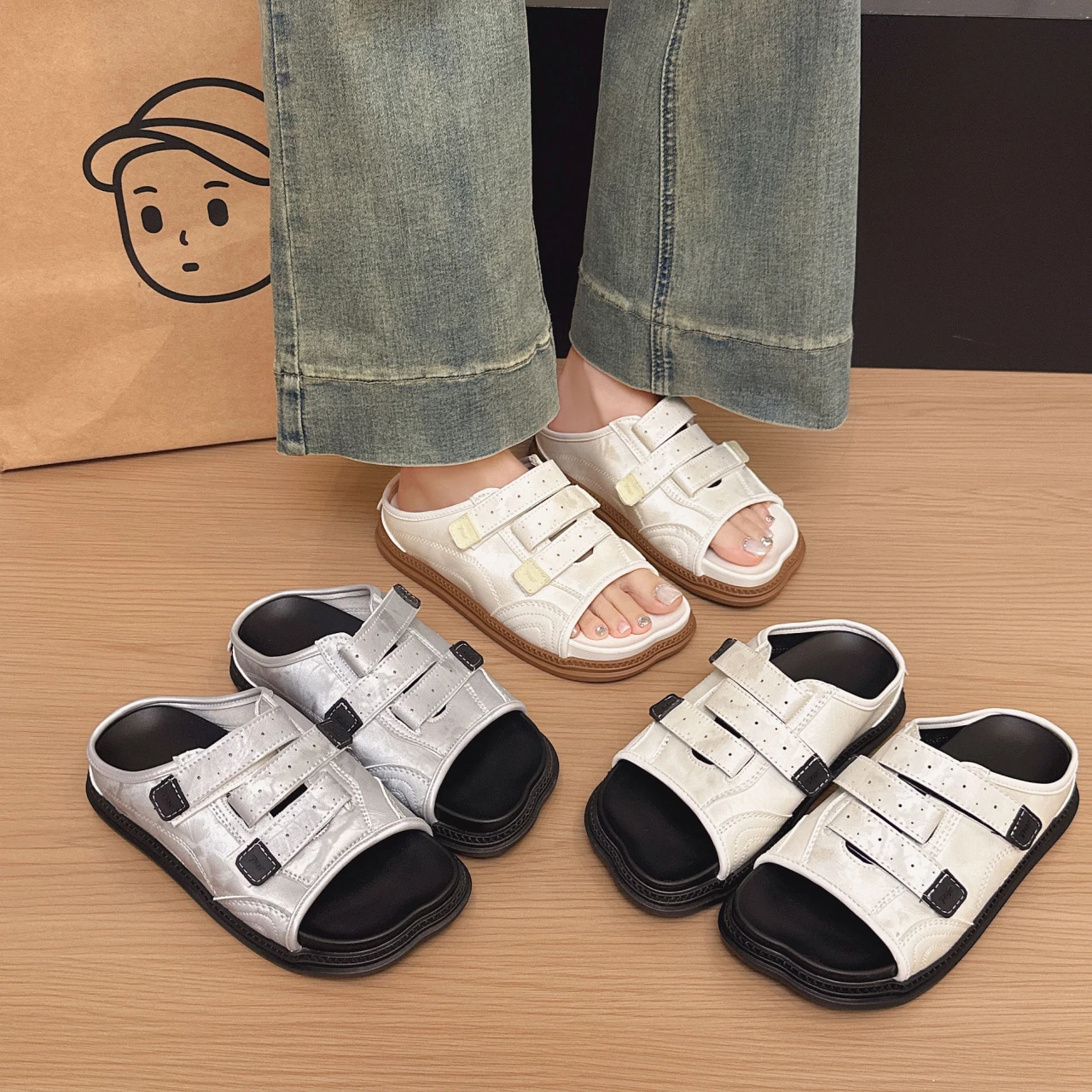 Women Double Strap Buckle Slide Sandals Summer Open Toe Flat Casual Outdoor Beach Slip On Slippers Ladies Retro Comfort Footwear
Women Double Strap Buckle Slide Sandals Summer Open Toe Flat Casual Outdoor Beach Slip On Slippers Ladies Retro Comfort Footwear