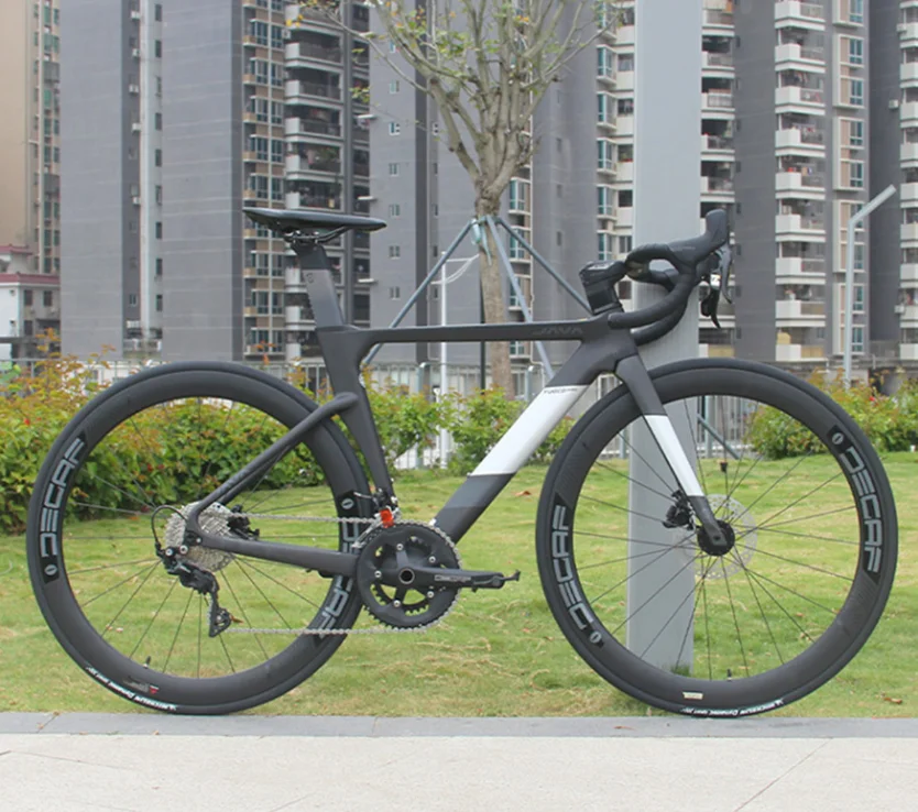 Java FUOCO TOP Road Bike 22 Speed 700C Carbon Fiber Racing Bike Integrated Handlebar Bicycle With Hydraulic Disc Brake
Java FUOCO TOP Road Bike 22 Speed 700C Carbon Fiber Racing Bike Integrated Handlebar Bicycle With Hydraulic Disc Brake