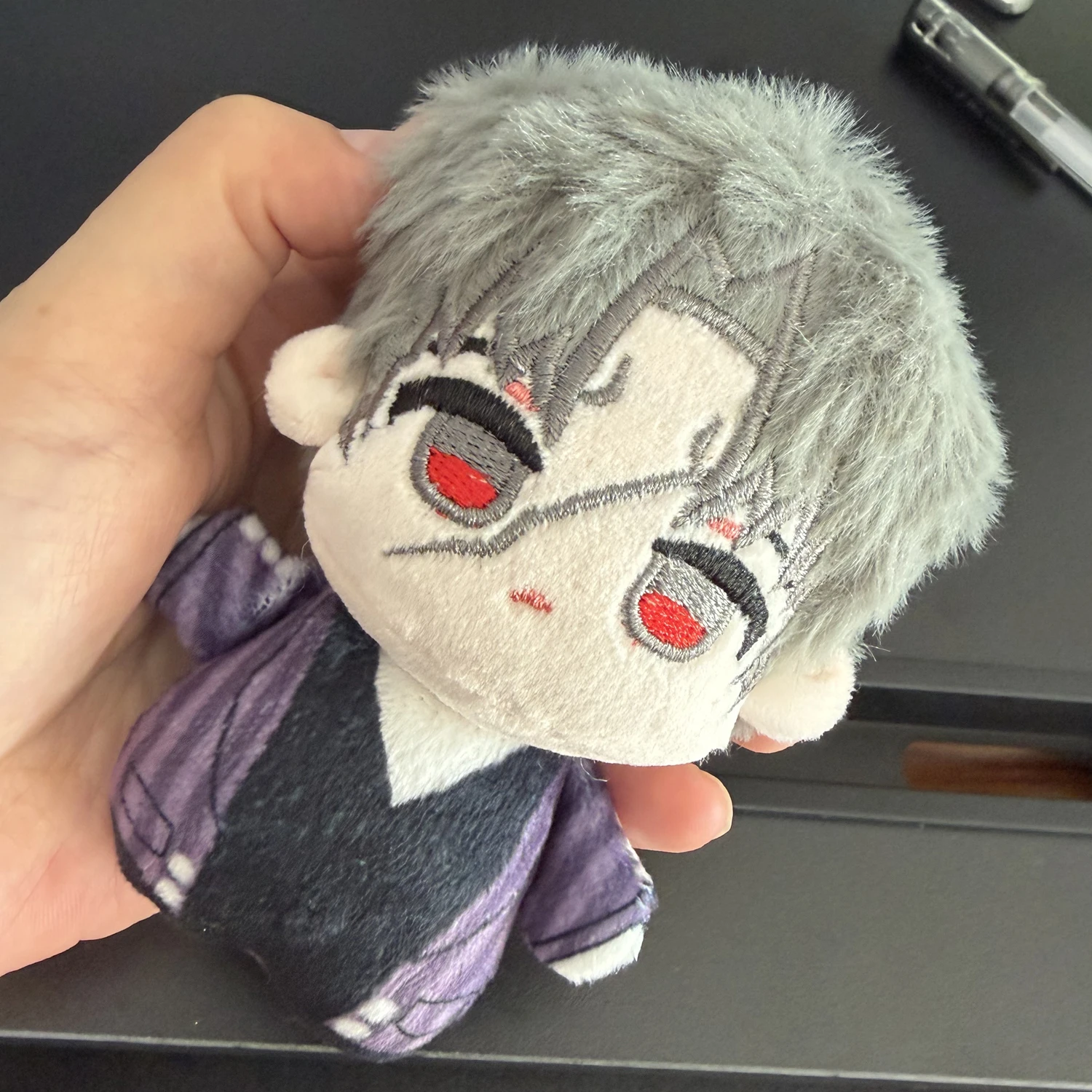 10cm Stuffed Limbus Company Vergilius Plushie Anime Red Gaze Figures Plush Doll Toys Keychain Pendant Holiday Xmas Gifts
10cm Stuffed Limbus Company Vergilius Plushie Anime Red Gaze Figures Plush Doll Toys Keychain Pendant Holiday Xmas Gifts