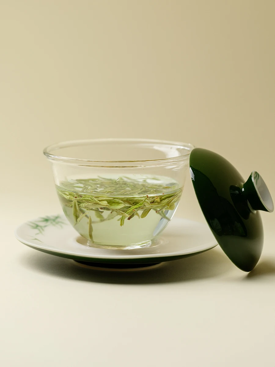 Bamboo Leaf Green Glass Hand-Painted Gaiwan High-End Creative Transparent Tea Brewing Bowl Kung Fu Set Ceremony
Bamboo Leaf Green Glass Hand-Painted Gaiwan High-End Creative Transparent Tea Brewing Bowl Kung Fu Set Ceremony