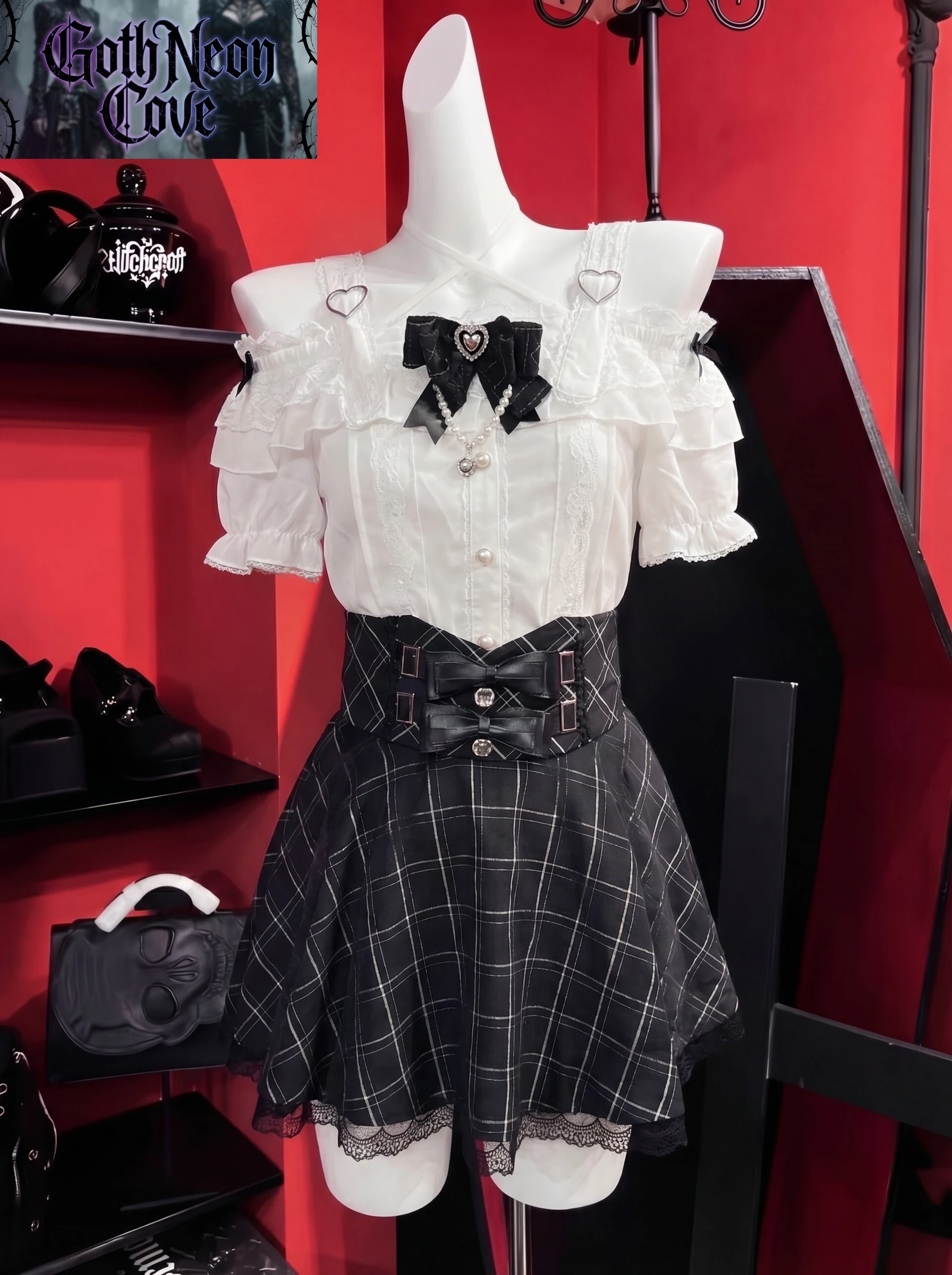 Sweet Lolita Skirt Set Women Kawaii White Off Shoulder Blouses Harajuku Lace Patchwork Bow Plaid Skirts Gothic Y2k Suit Japanese
Sweet Lolita Skirt Set Women Kawaii White Off Shoulder Blouses Harajuku Lace Patchwork Bow Plaid Skirts Gothic Y2k Suit Japanese