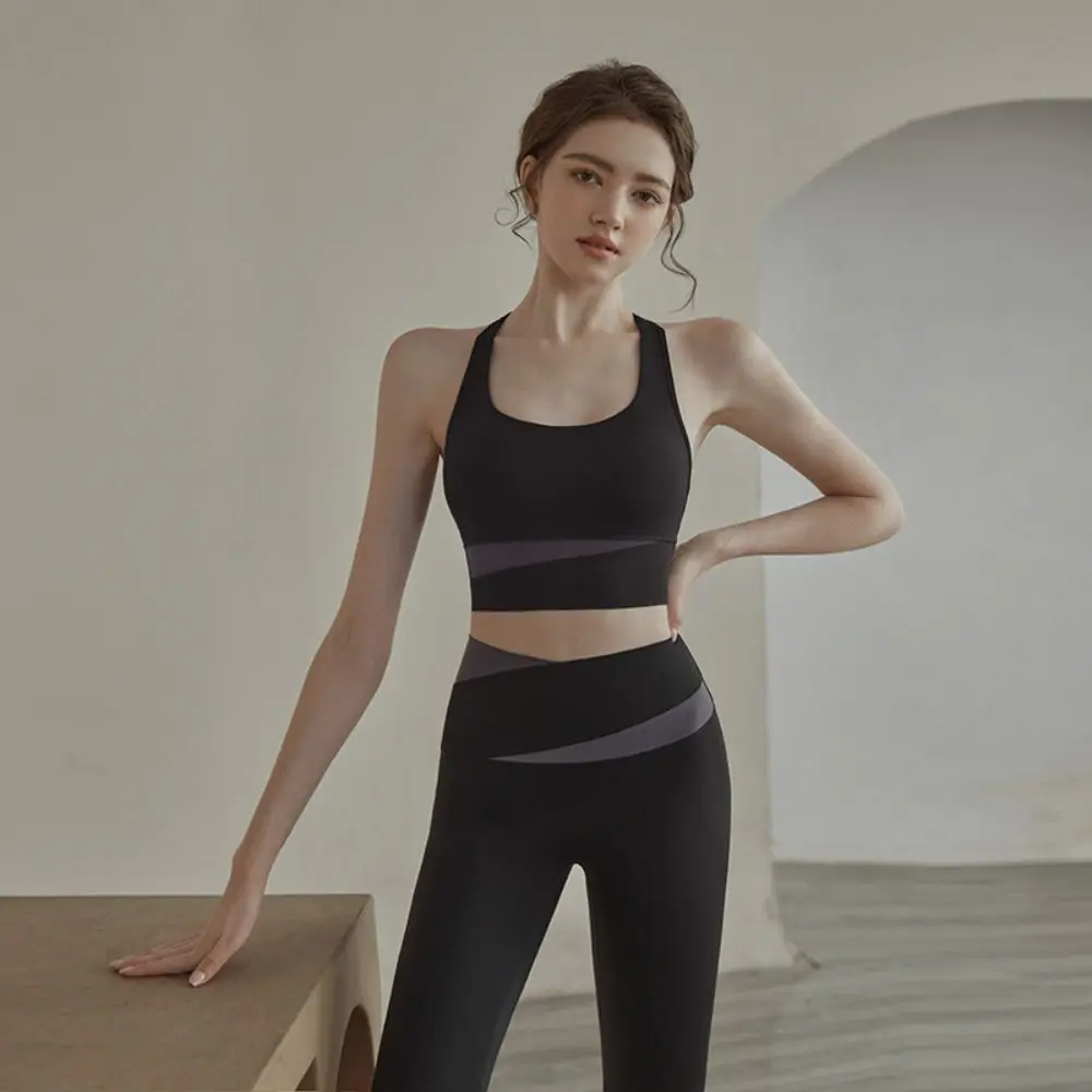 High Waist Color Block Yoga Set Shock-Proof Tight Fit Seamless Yoga Outfit Nude Feeling Belly Control Slim-Fit Workout Outfit
High Waist Color Block Yoga Set Shock-Proof Tight Fit Seamless Yoga Outfit Nude Feeling Belly Control Slim-Fit Workout Outfit