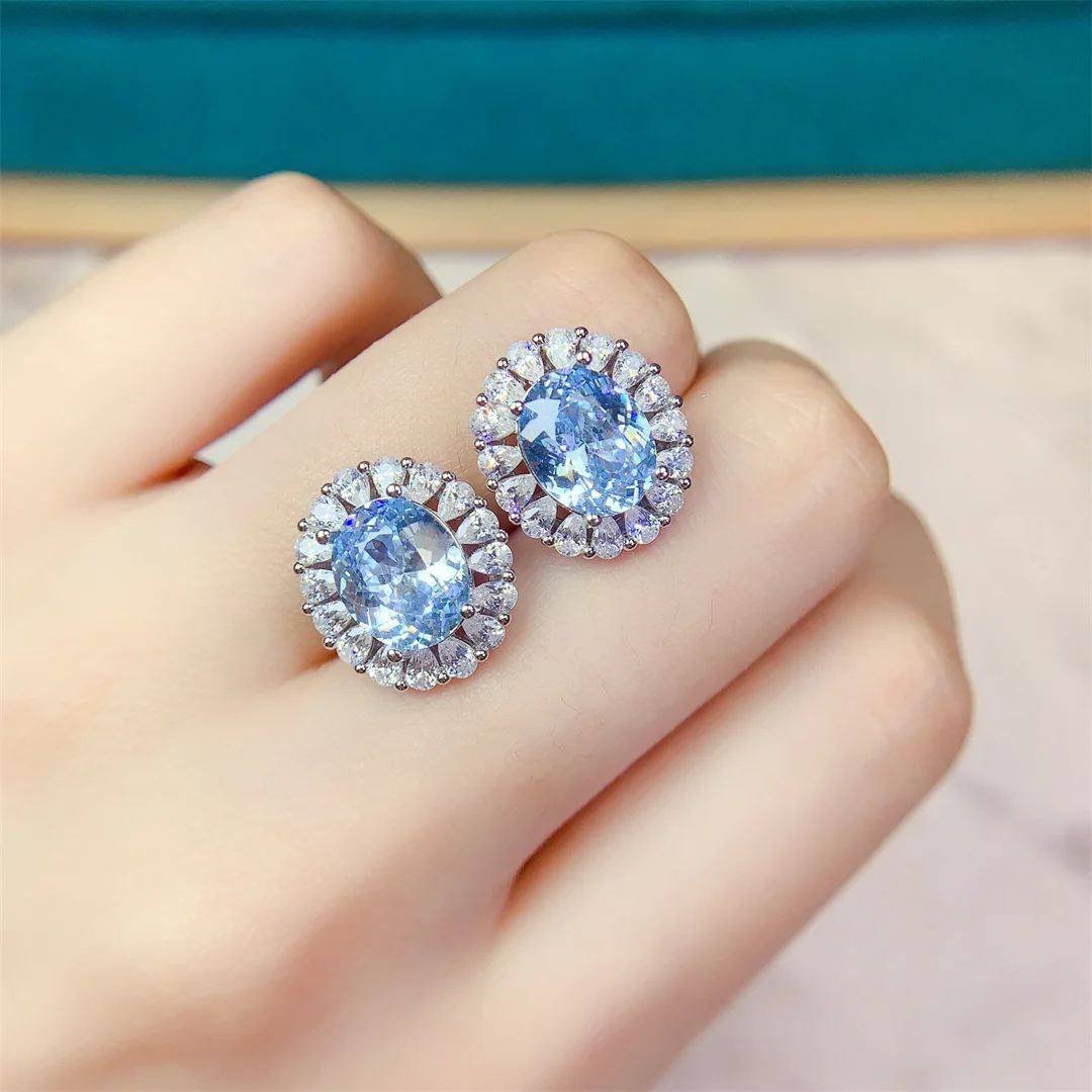 Очаровательные серебряные серьги с натуральным топазом S925, изысканные женские украшения для мероприятий, носящих вечеринок, красота, блестящий полированный драгоценный камень 
Очаровательные серебряные серьги с натуральным топазом S925, изысканные женские украшения для мероприятий, носящих вечеринок, красота, блестящий полированный драгоценный камень