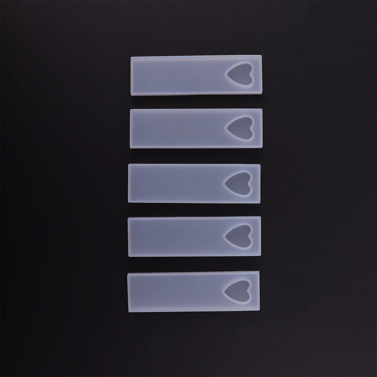 5 Pcs Heart Shape Bookmark Molds Silicone DIY Craft Making Epoxy Casting Tools White Color Long Lasting Reusable
5 Pcs Heart Shape Bookmark Molds Silicone DIY Craft Making Epoxy Casting Tools White Color Long Lasting Reusable