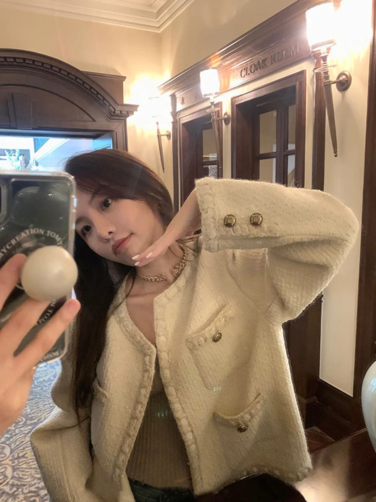 Женская верхняя одежда Ele ort round Ne Little Bla Dr Sle: Элегантный топ для ранней осени с эффектом высококачественного плетения
Женская верхняя одежда Ele ort round Ne Little Bla Dr Sle: Элегантный топ для ранней осени с эффектом высококачественного плетения