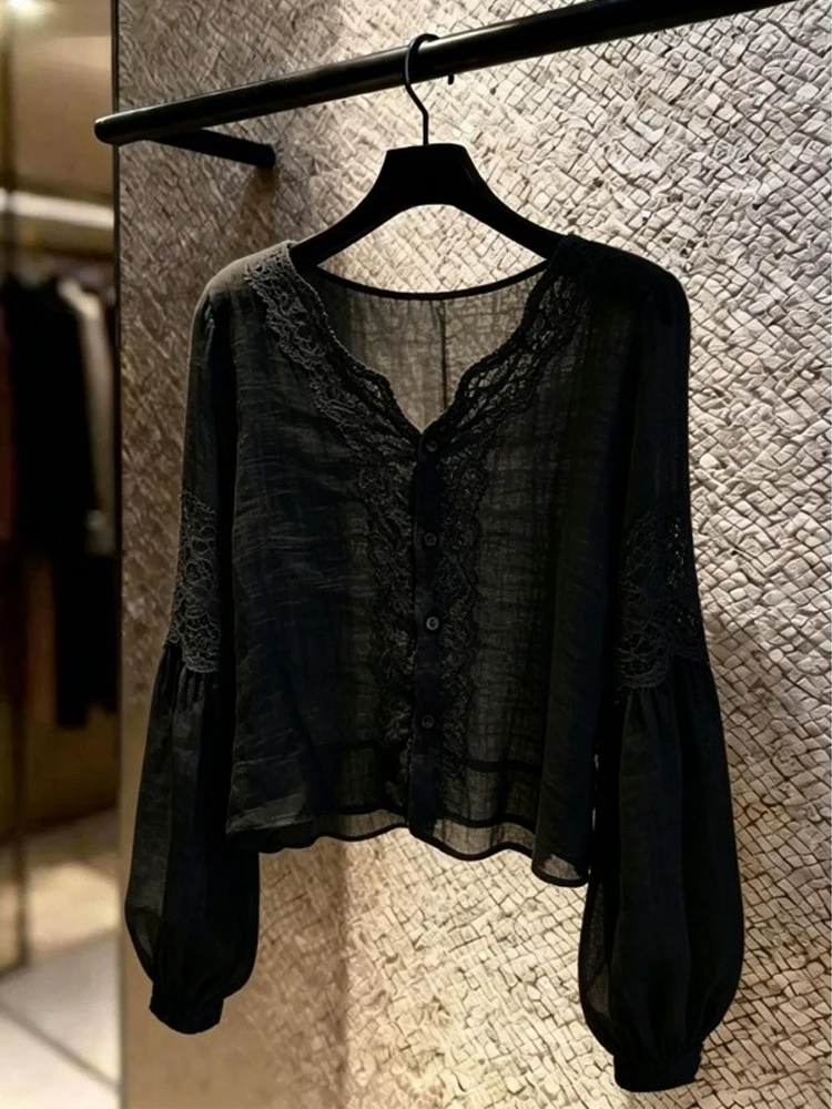 Black Lace Shirt Women's 2026 New Summer V-neck Hollow Bubble Sleeve Casual Sun Protection Chiffon Top Fashion Style Slim Fit
Black Lace Shirt Women's 2026 New Summer V-neck Hollow Bubble Sleeve Casual Sun Protection Chiffon Top Fashion Style Slim Fit