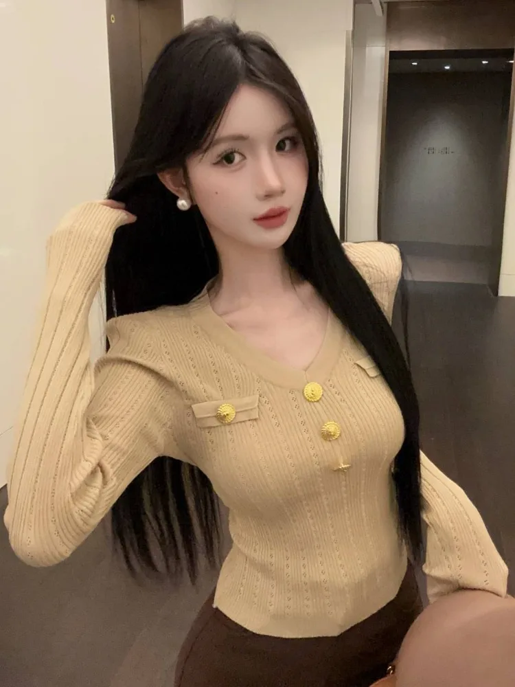Slim Fit High Waist V-Neck Long Sleeve Knitted Sweater Women's Fashion Autumn Winter New Style Korean Style Breathable Skin-F...
Slim Fit High Waist V-Neck Long Sleeve Knitted Sweater Women's Fashion Autumn Winter New Style Korean Style Breathable Skin-F...