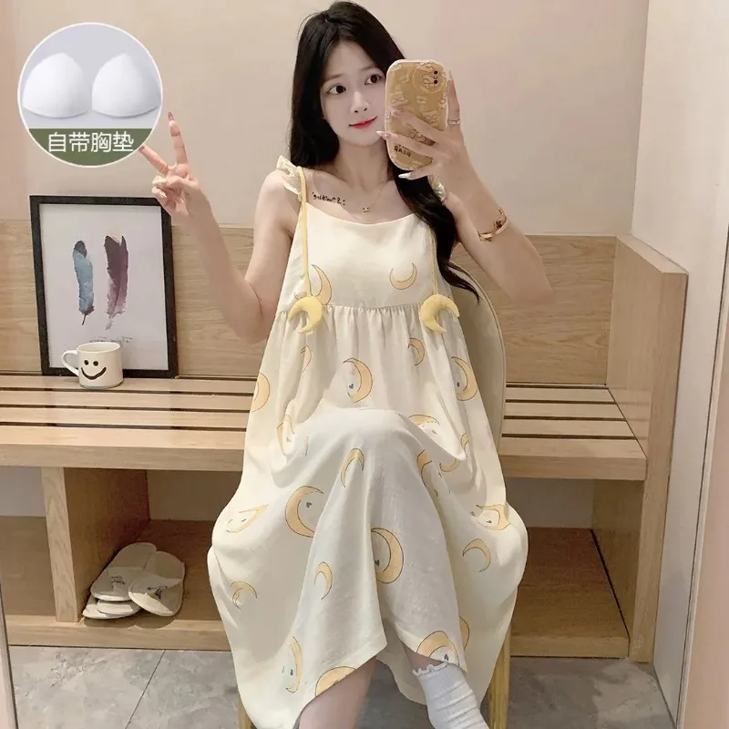 Women Cartoon Moon Print Nightdress Ruffle Strap Built-in Bra Summer Sleepwear
Women Cartoon Moon Print Nightdress Ruffle Strap Built-in Bra Summer Sleepwear