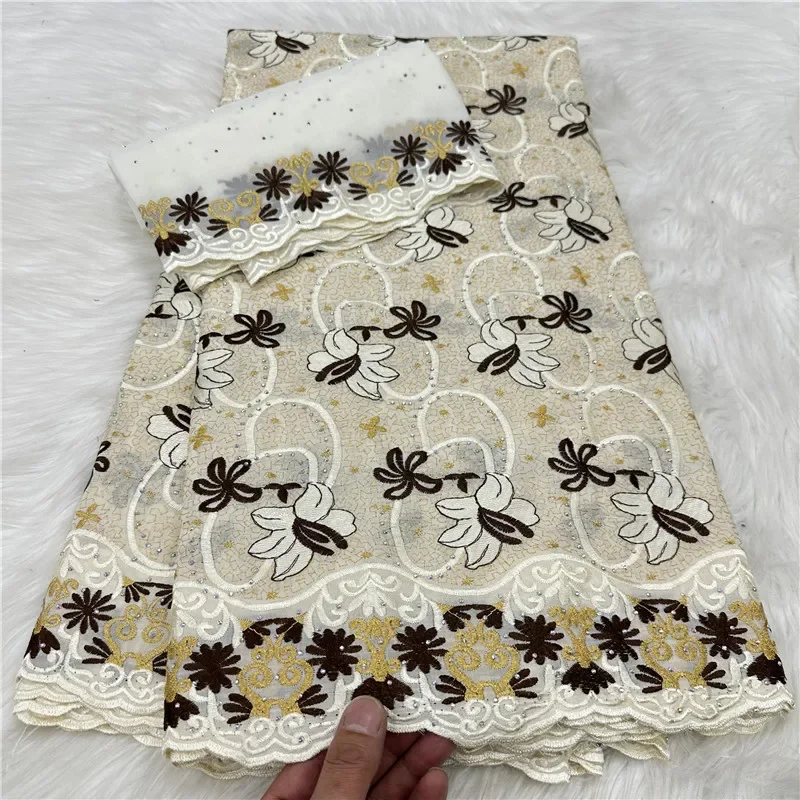 5 yard With Scarf Swiss lace fabric Dry lace embroidery African 100% cotton fabrics Swiss voile lace Dubai style 18L10401010
5 yard With Scarf Swiss lace fabric Dry lace embroidery African 100% cotton fabrics Swiss voile lace Dubai style 18L10401010