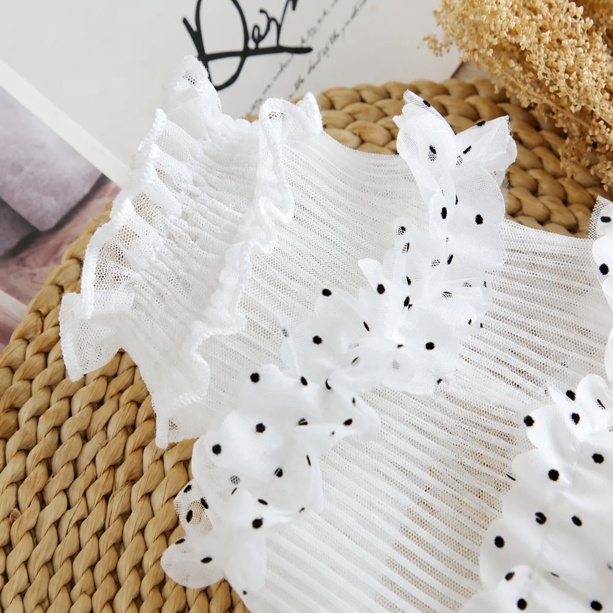 Polka Dot Mesh Sleeve Cuffs Sweet 3d Ruffled Lace Cuffs Polyester Mesh Cuffs Comfortable For Casual Dates Office Commuting Daily
Polka Dot Mesh Sleeve Cuffs Sweet 3d Ruffled Lace Cuffs Polyester Mesh Cuffs Comfortable For Casual Dates Office Commuting Daily