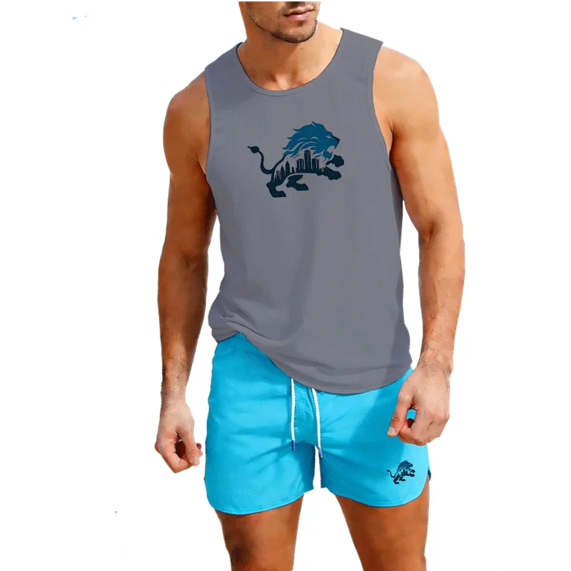 This men’s short-sleeve suit set blends casual comfort with modern style. fabric a sharp, neat look.
This men’s short-sleeve suit set blends casual comfort with modern style. fabric a sharp, neat look.