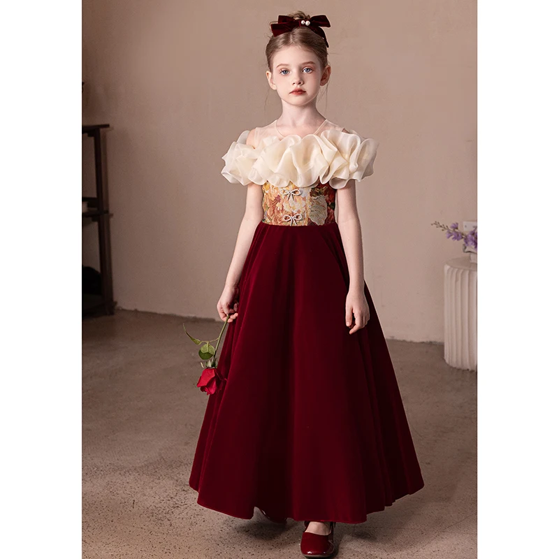 Girls dress wine red velvet retro print floor-length birthday princess dress Christmas dress
Girls dress wine red velvet retro print floor-length birthday princess dress Christmas dress
