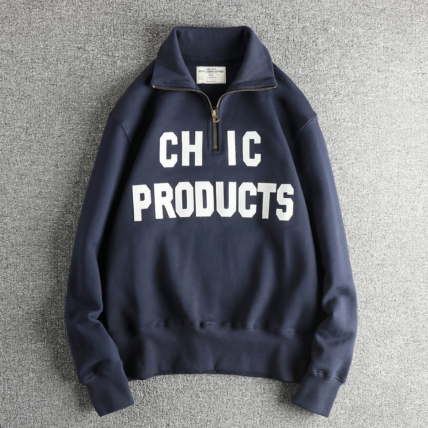 Thickened Fleece Hoodie Sweatshirt for Men with Patchwork Letters American Retro Style Overhead Winter Warm Stand Collar
Thickened Fleece Hoodie Sweatshirt for Men with Patchwork Letters American Retro Style Overhead Winter Warm Stand Collar