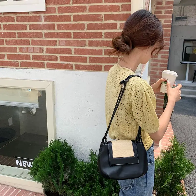 Spring and Summer Pleated Dumpling Straw Woven Bag Fashionable Single Shoulder Diagonal Cross Small Bag
Spring and Summer Pleated Dumpling Straw Woven Bag Fashionable Single Shoulder Diagonal Cross Small Bag