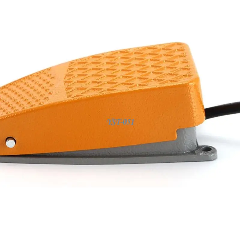 E15A Not Slip Base Foot Operated Switches Foot Control Switches For Music Performances
E15A Not Slip Base Foot Operated Switches Foot Control Switches For Music Performances