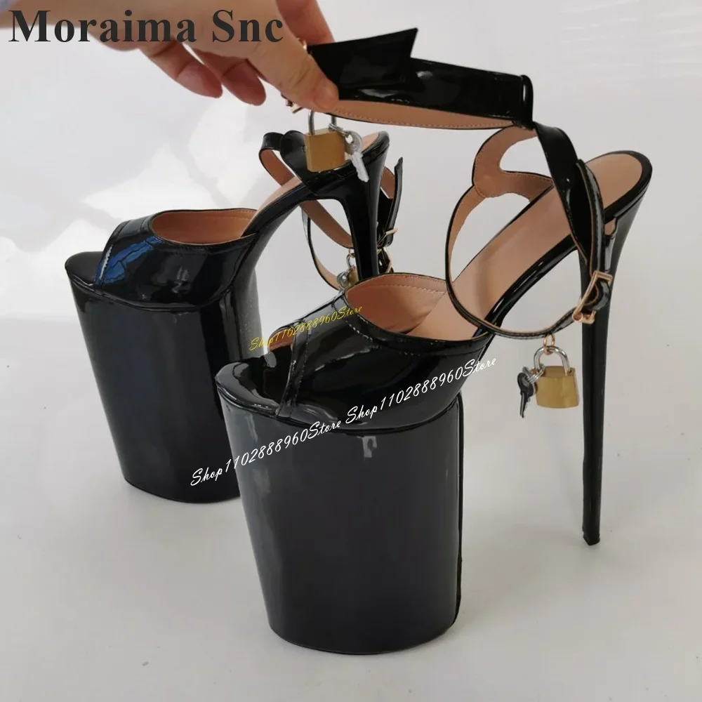 Trending Black Key Lock Platform Sandals Stilettos High Heel Women Shoes Ankle Buckle Strap Peep Toe 2024 Zapatos Para Mujere
Trending Black Key Lock Platform Sandals Stilettos High Heel Women Shoes Ankle Buckle Strap Peep Toe 2024 Zapatos Para Mujere