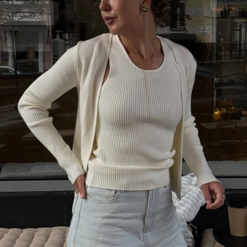 Tsiisd Casual Knitwear 2 Piece-Set Cardigan For Women Slim Solid Vest And Long Sleeves Commuting Coat Sets Female Cardigan 2026
Tsiisd Casual Knitwear 2 Piece-Set Cardigan For Women Slim Solid Vest And Long Sleeves Commuting Coat Sets Female Cardigan 2026