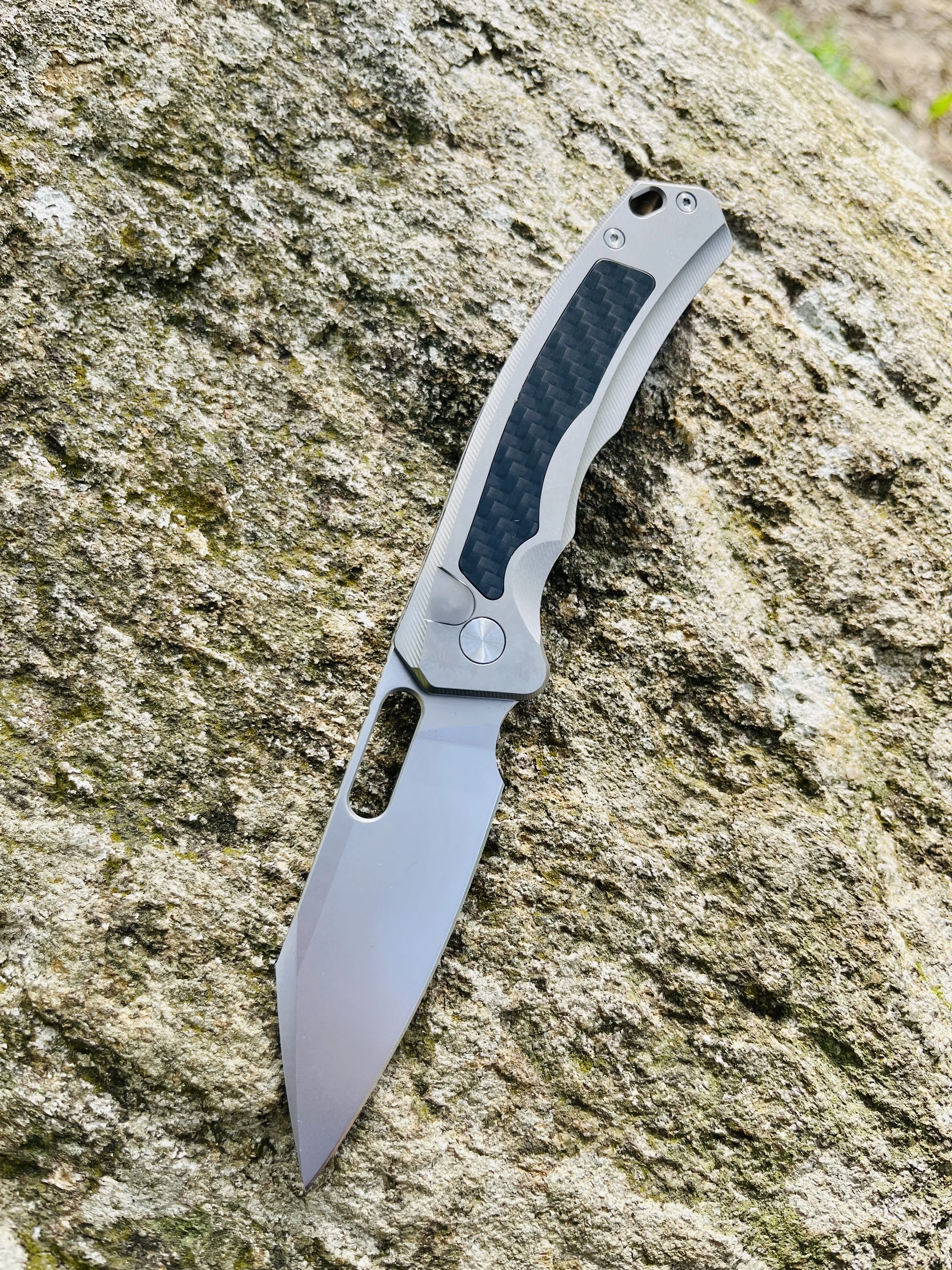 2025 New Folding Pocket Knife with Titanium Handle ,outdoor camping,hunting,fishing,survival,rescue,etc.
2025 New Folding Pocket Knife with Titanium Handle ,outdoor camping,hunting,fishing,survival,rescue,etc.