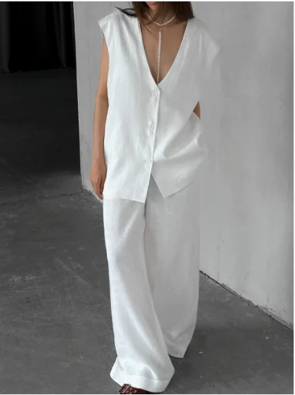 Summer New 2-Piece White V-Neck Cotton Linen Sleeveless Vest Top and Wide Leg Pants Set for Women, Elegant and Loose Set
Summer New 2-Piece White V-Neck Cotton Linen Sleeveless Vest Top and Wide Leg Pants Set for Women, Elegant and Loose Set