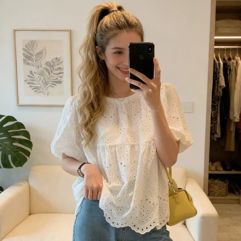 Summer 2026 New Chic Embroidery Hollow Out Shirt White Lace Blouse for Women Short Puff Sleeve Tops Round Collar Clothes
Summer 2026 New Chic Embroidery Hollow Out Shirt White Lace Blouse for Women Short Puff Sleeve Tops Round Collar Clothes