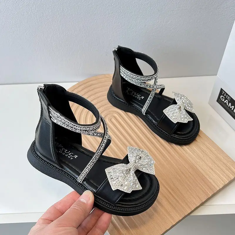 New Fashionable Summer Girls Sandals with Rhinestone Bow Princess Roman Style Beach Footwear Korean Version
New Fashionable Summer Girls Sandals with Rhinestone Bow Princess Roman Style Beach Footwear Korean Version