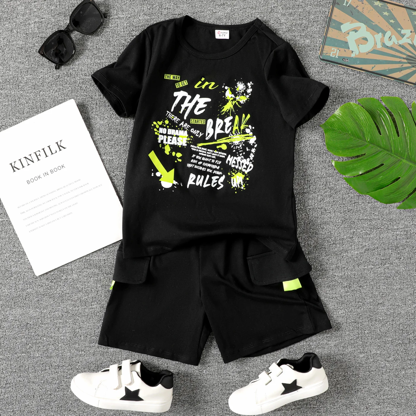 PatPat 2pcs Kid Boy 100% Cotton Letter Print Black Short-sleeve Tee and Shorts Set
PatPat 2pcs Kid Boy 100% Cotton Letter Print Black Short-sleeve Tee and Shorts Set