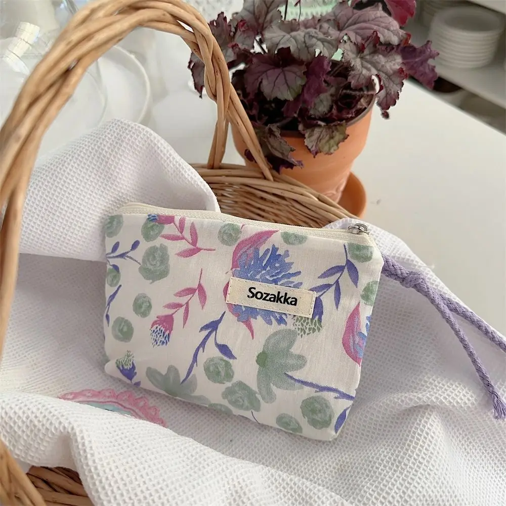 Simple Canvas Women Handbag Small Flowers Printing Card Holder Cosmetic Bag Coin Purse Smooth Zipper Storage Bag
Simple Canvas Women Handbag Small Flowers Printing Card Holder Cosmetic Bag Coin Purse Smooth Zipper Storage Bag