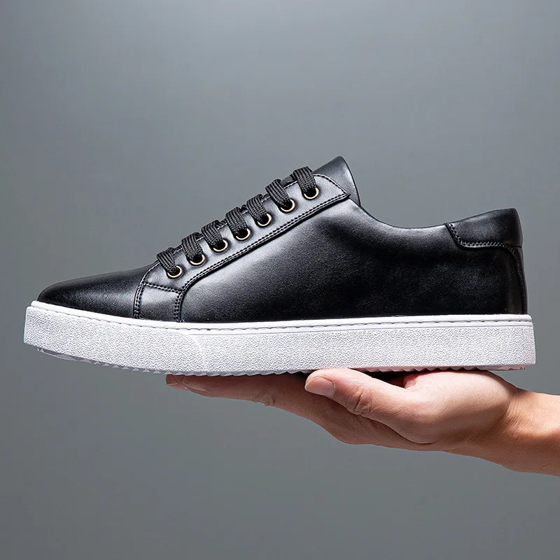 2025 New Men's Casual Luxury Designerloafers Male High-top Brand Shoes Beauty Accessories Casual Large Size Leather Sneakers
2025 New Men's Casual Luxury Designerloafers Male High-top Brand Shoes Beauty Accessories Casual Large Size Leather Sneakers