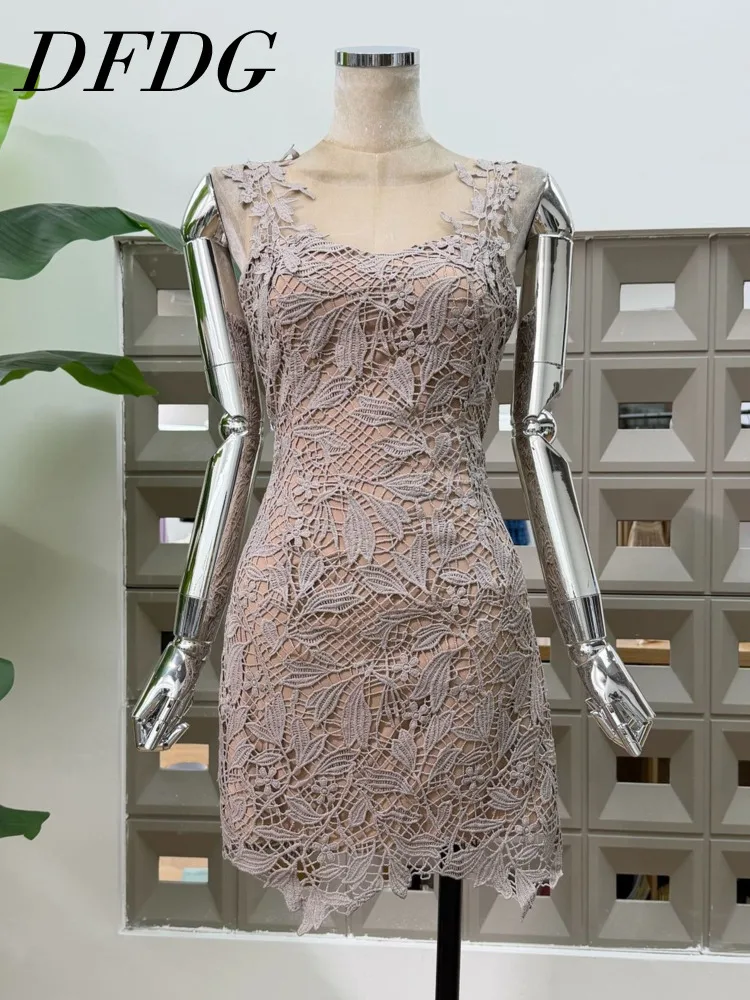 DFDG Women 2026 Spring Summer Lace Mini Dress Sleeveless Scalloped Hem Bodycon Fitted Elegant Cocktail Party Fashion Dress
DFDG Women 2026 Spring Summer Lace Mini Dress Sleeveless Scalloped Hem Bodycon Fitted Elegant Cocktail Party Fashion Dress