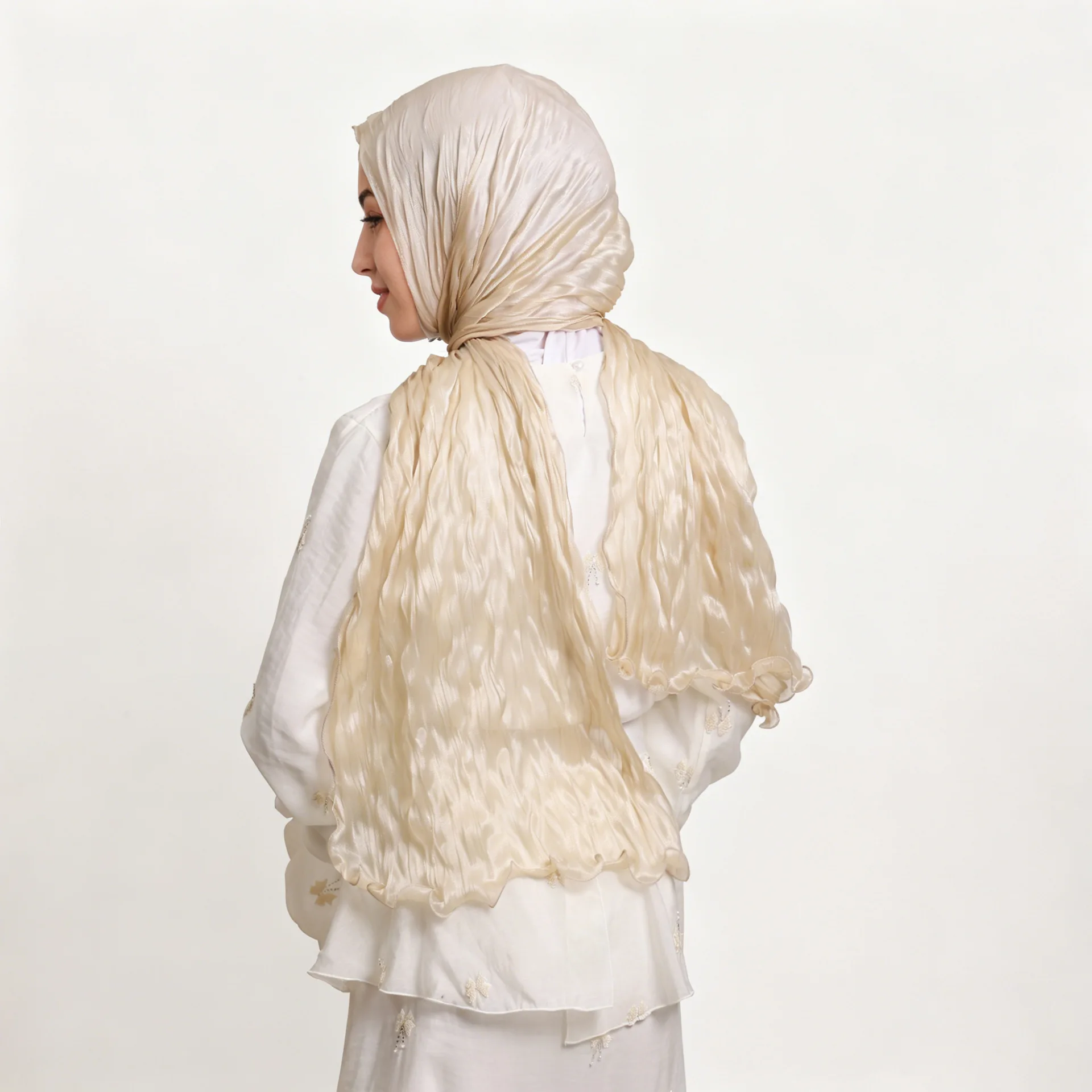 New Winkle Hijab Women Solid Color Scarf Soft Headscarf Shawl Breathable Turban Bandanas Headband Bufanda Foulard Turbante Mujer
New Winkle Hijab Women Solid Color Scarf Soft Headscarf Shawl Breathable Turban Bandanas Headband Bufanda Foulard Turbante Mujer