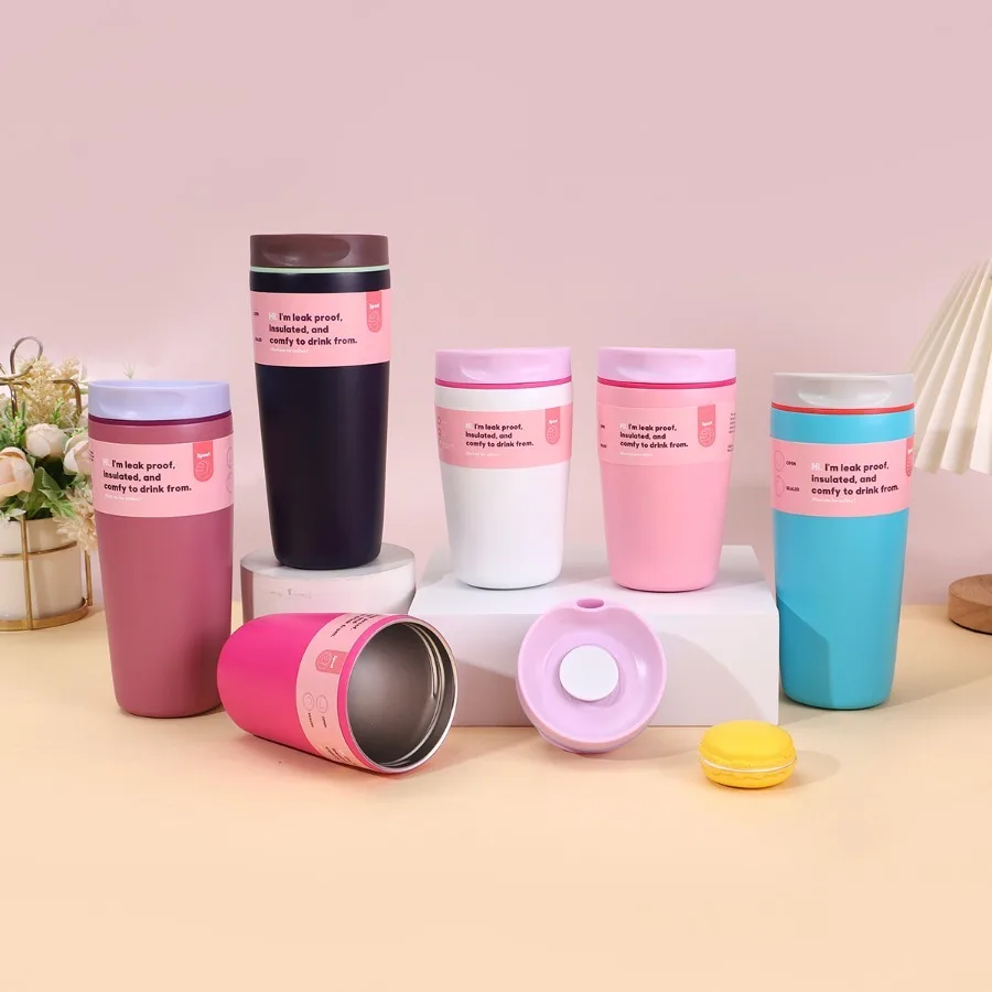 Simple and stylish new large-capacity stainless steel double-layer insulated coffee cup, outdoor portable drinking cup
Simple and stylish new large-capacity stainless steel double-layer insulated coffee cup, outdoor portable drinking cup