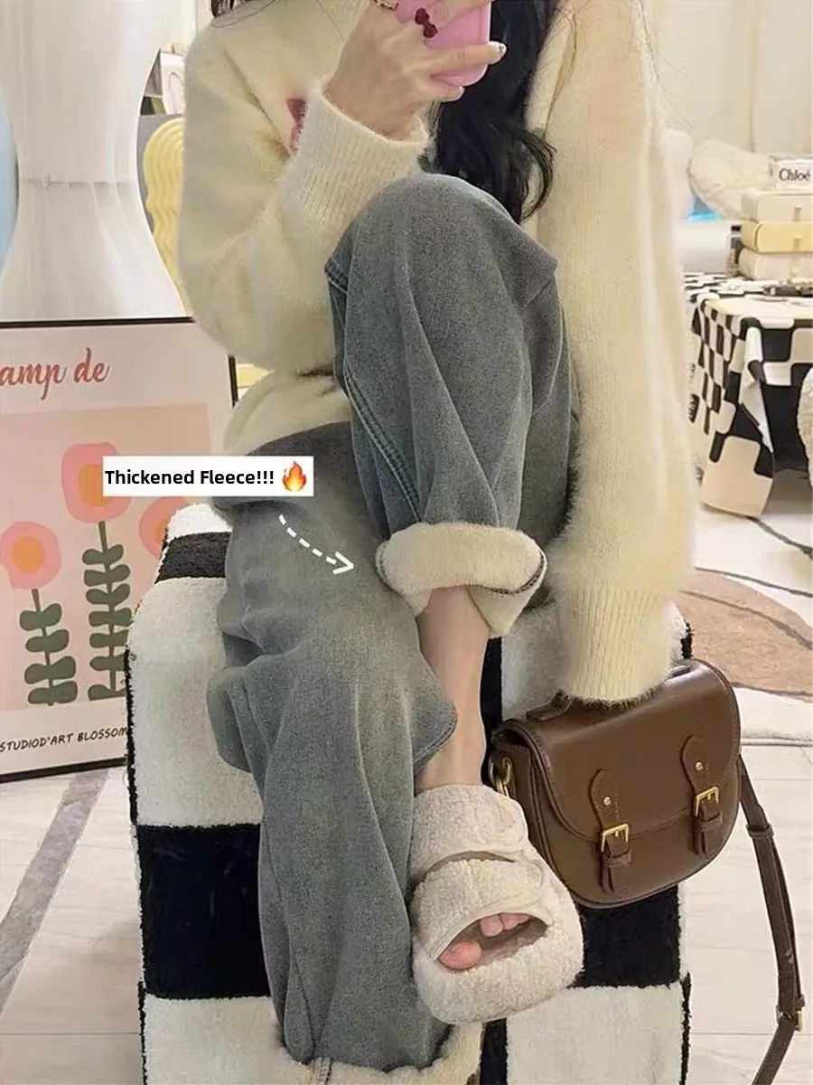 plus Size Thickened Fleece Denim Pants Women Winter Pear Shape Loose High Waist Slim Straight Leg Wide Leg Pants
plus Size Thickened Fleece Denim Pants Women Winter Pear Shape Loose High Waist Slim Straight Leg Wide Leg Pants