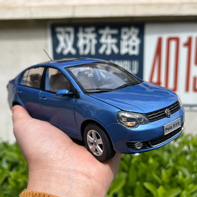 1:18 Original Scale Model,Volkswagen VW POLO Sedan,China Polo New Jinqu,diecast model for collection and display
1:18 Original Scale Model,Volkswagen VW POLO Sedan,China Polo New Jinqu,diecast model for collection and display