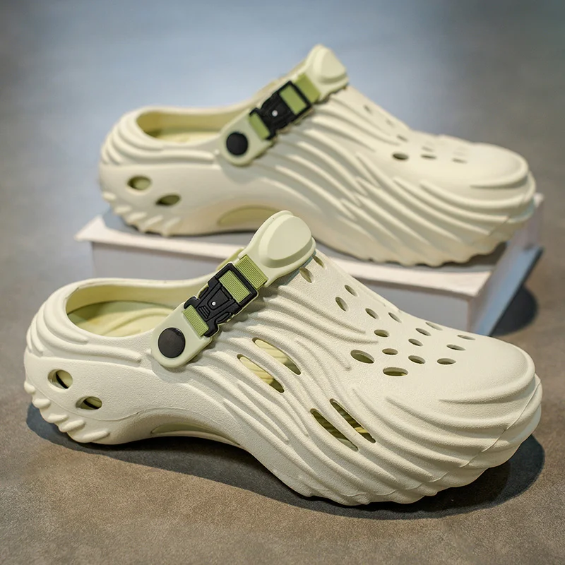 Men's Summer Outdoor Sports Sandals Driving Dual Use Anti-Slip Odor-Resistant Beach Large Size Slippers Comfortable Hole Design
Men's Summer Outdoor Sports Sandals Driving Dual Use Anti-Slip Odor-Resistant Beach Large Size Slippers Comfortable Hole Design