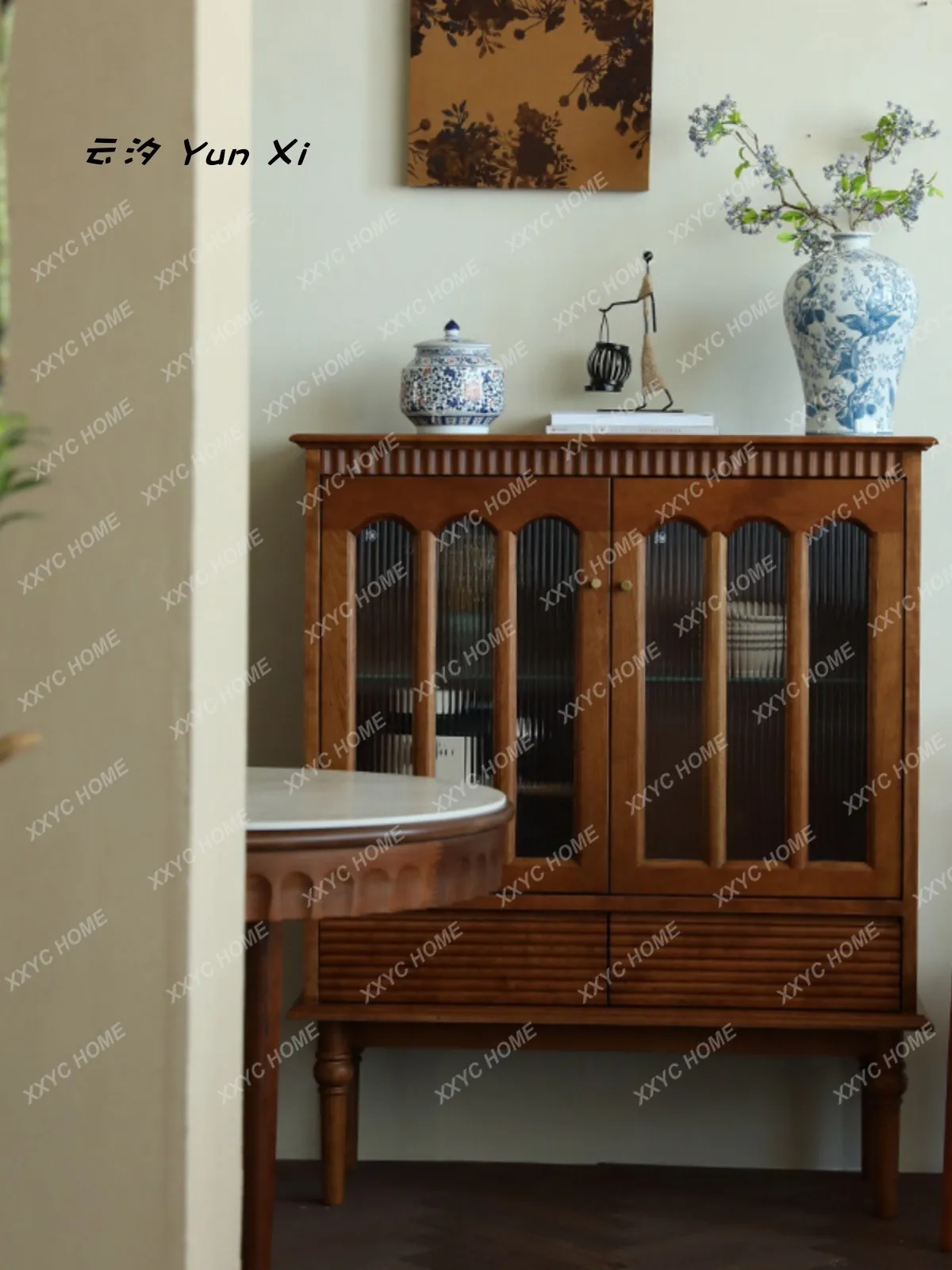 L solid wood retro porch cabinet, simple modern medieval dining side cabinet
L solid wood retro porch cabinet, simple modern medieval dining side cabinet