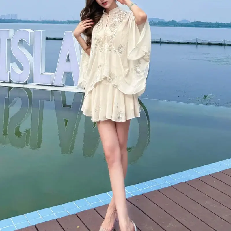 Chinese Style Culotte Set White Summer 2024 Daily Outfit Beautiful Cape Top Half Body Two-piece Set Girl's White Culotte Suit
Chinese Style Culotte Set White Summer 2024 Daily Outfit Beautiful Cape Top Half Body Two-piece Set Girl's White Culotte Suit