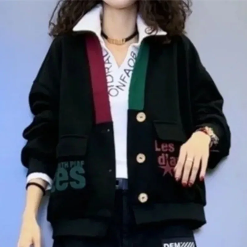 2025 High-end Women Fashion Knitting Coat Korean Female V-neck Printing Sweater Jacket Autumn Lady Trend Long Sleeves Knitted
2025 High-end Women Fashion Knitting Coat Korean Female V-neck Printing Sweater Jacket Autumn Lady Trend Long Sleeves Knitted