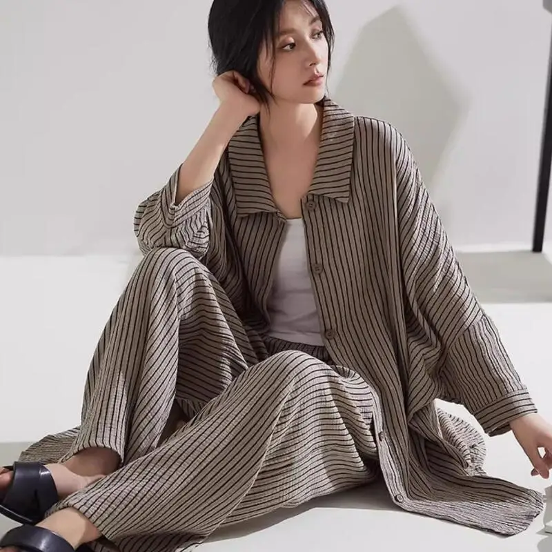 Woman Striped Loose Pajamas Sets Girl Kawaii Sexy Long Sleeves Pants Leisure Wear Four Seasons Clothes Sleaping Wear Outside
Woman Striped Loose Pajamas Sets Girl Kawaii Sexy Long Sleeves Pants Leisure Wear Four Seasons Clothes Sleaping Wear Outside