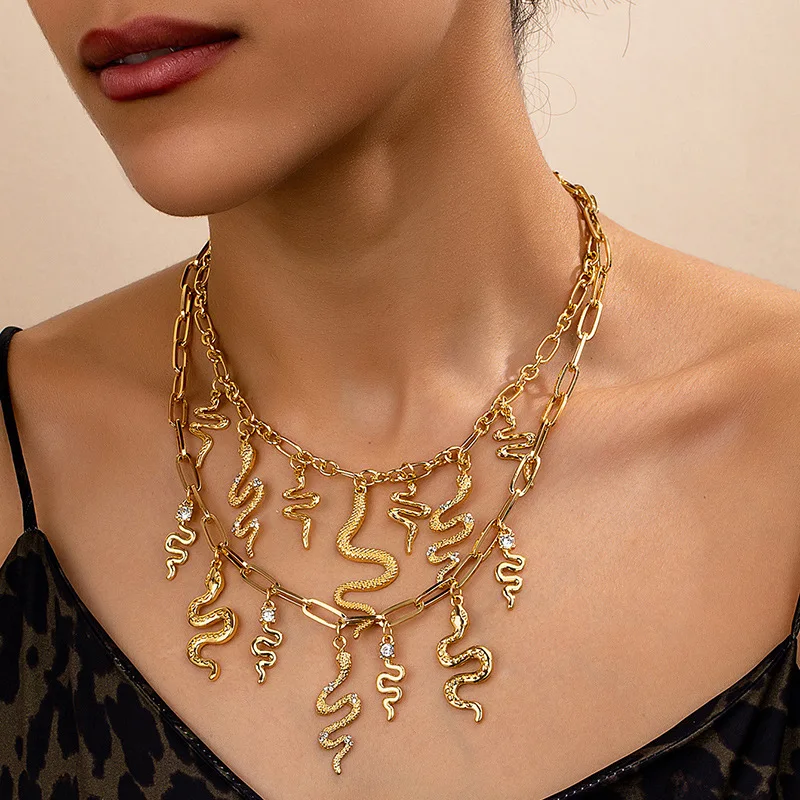 Double-Layer Serpentine Snake Collarbone Chain Necklace Pendant Women Girls Gifts Fashion Jewelry Hot Sale Party Gift 2025 New
Double-Layer Serpentine Snake Collarbone Chain Necklace Pendant Women Girls Gifts Fashion Jewelry Hot Sale Party Gift 2025 New