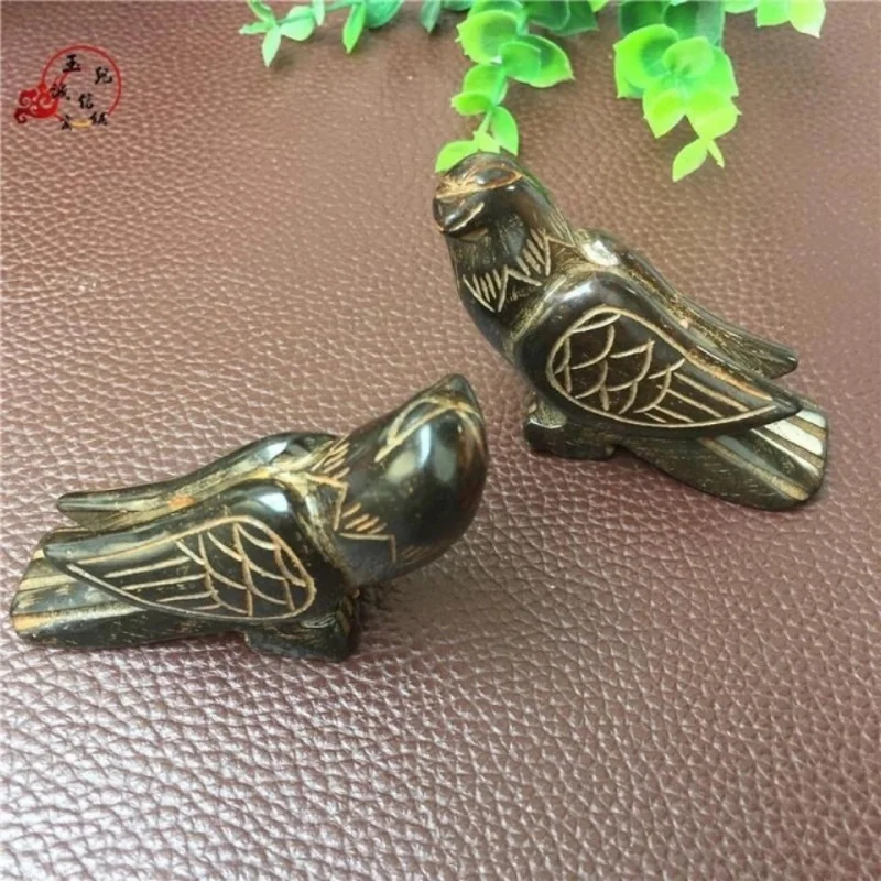 Antique Jade High Ancient Jade Old Jade Happy Bird Animal Old Object Old Antique Collection Exquisite Carved Ornament Xiuyu Jade
Antique Jade High Ancient Jade Old Jade Happy Bird Animal Old Object Old Antique Collection Exquisite Carved Ornament Xiuyu Jade