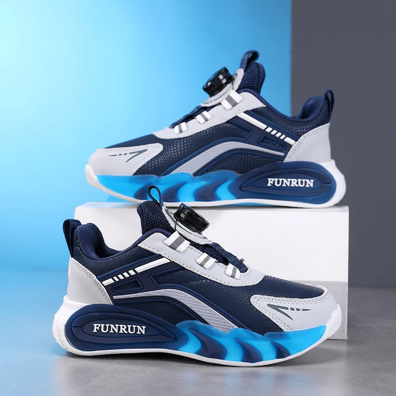 A pair of children's four-season leather basketball shoes, comfortable and soft sneakers, size 28-39,YY-28005
A pair of children's four-season leather basketball shoes, comfortable and soft sneakers, size 28-39,YY-28005