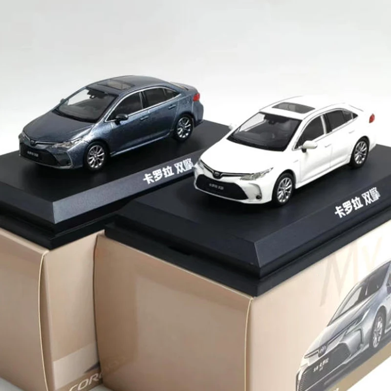 Diecast Original 1:43 Scale Corolla Hybrid Alloy Model Simulation Decoration Souvenirs Gifts Collection Static Display
Diecast Original 1:43 Scale Corolla Hybrid Alloy Model Simulation Decoration Souvenirs Gifts Collection Static Display