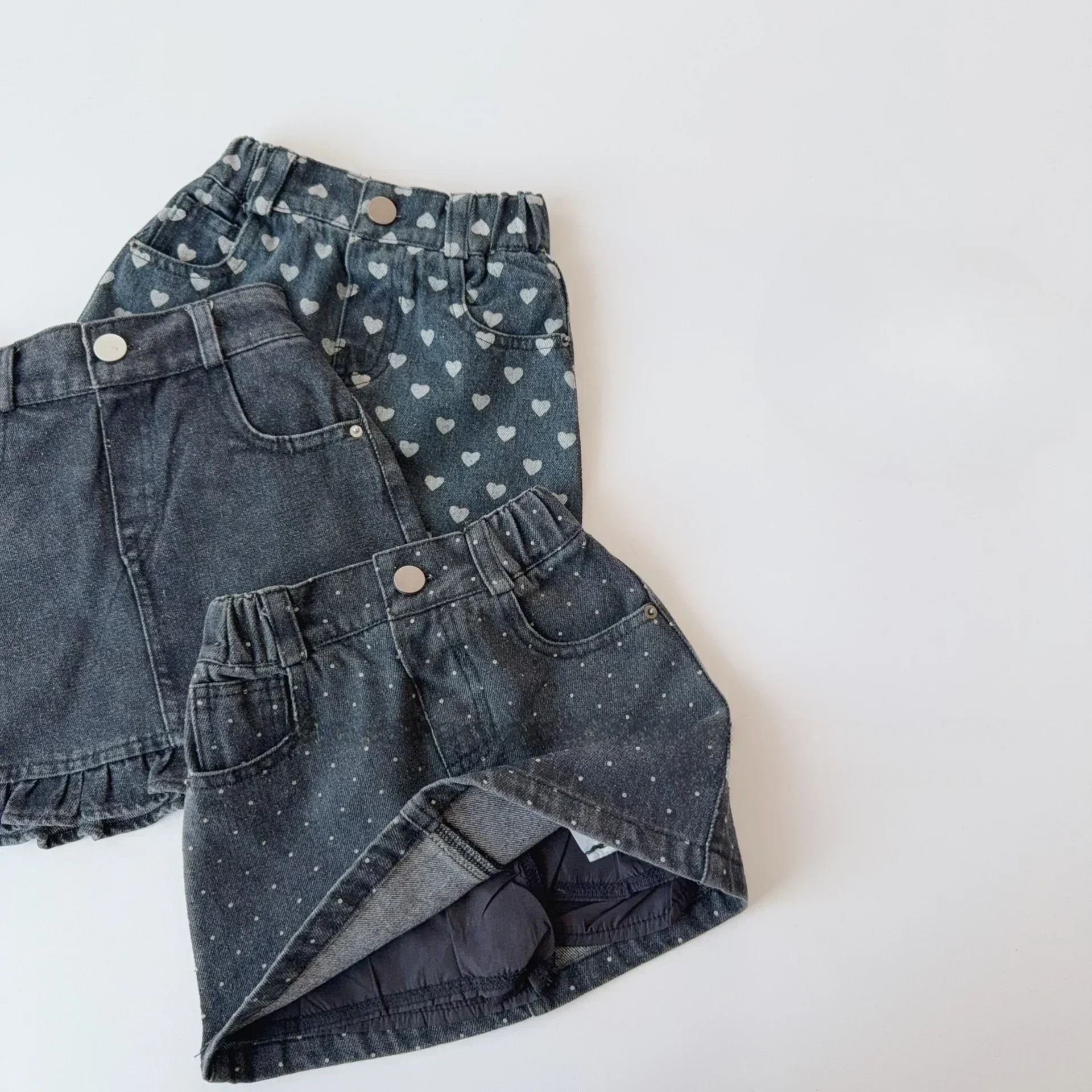 MILANCEL New Summer Kids Denim Shorts 2-8T Cute Dots Girls Short Skirt Children Tight Fitting Love Skinny Pants
MILANCEL New Summer Kids Denim Shorts 2-8T Cute Dots Girls Short Skirt Children Tight Fitting Love Skinny Pants