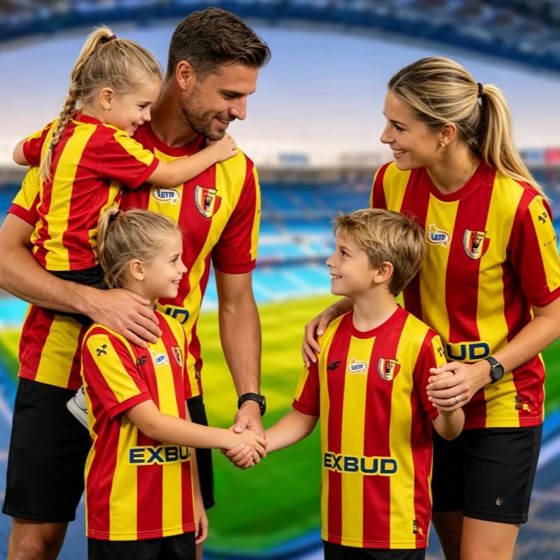 2026 Polish Football Jersey Men's Korona Kielce Football Jersey Kids Football Training Suit Special Family Parent Child Jersey
2026 Polish Football Jersey Men's Korona Kielce Football Jersey Kids Football Training Suit Special Family Parent Child Jersey