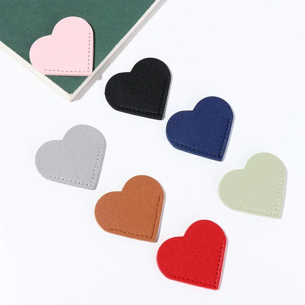 Mini Heart-shaped Corner Page Marker Multicolor Vintage Book Page Marker Book Decorative Simple Leather Bookmark Books
Mini Heart-shaped Corner Page Marker Multicolor Vintage Book Page Marker Book Decorative Simple Leather Bookmark Books